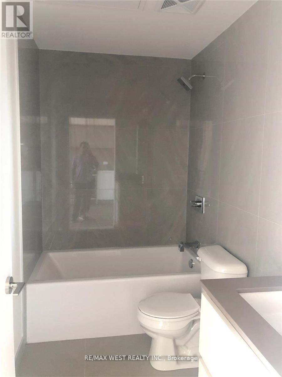 1202 - 30 Baseball Place, Toronto, Ontario  M4M 0E8 - Photo 8 - E12705308