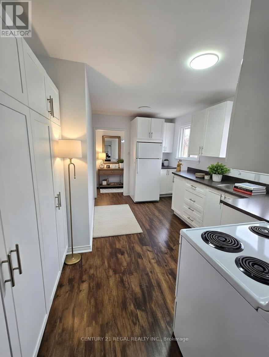 Upper - 82 Durham Street, Oshawa, Ontario  L1J 5P7 - Photo 8 - E12705322