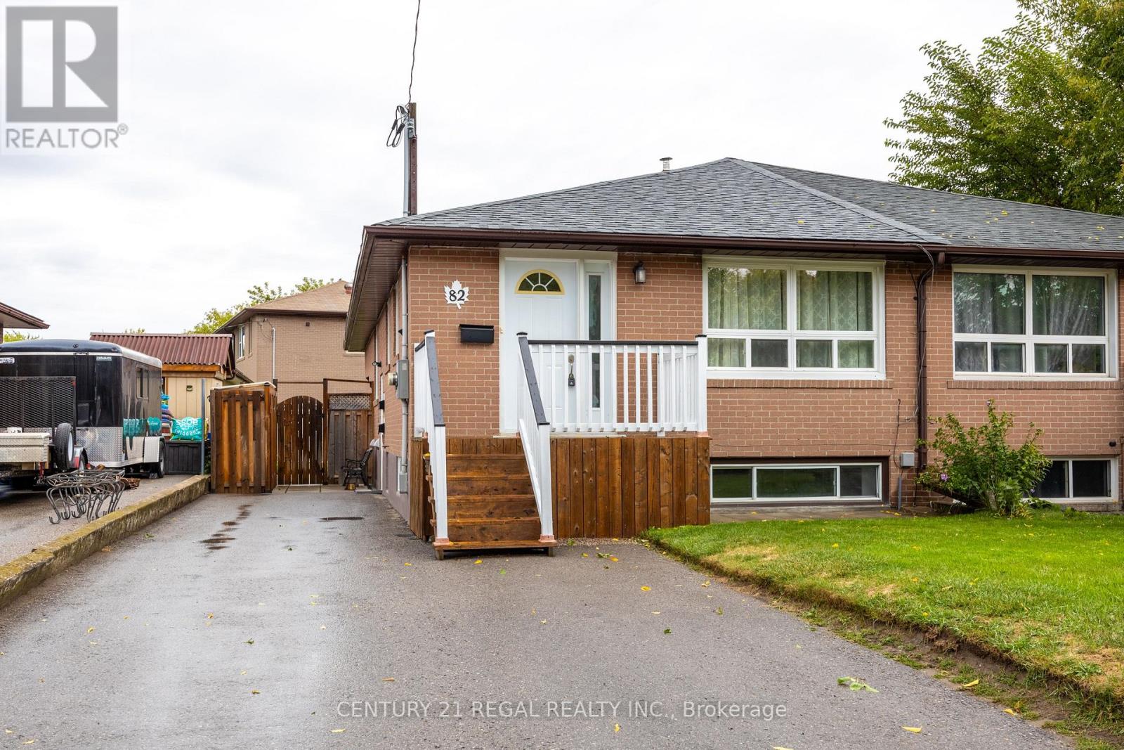 Upper - 82 Durham Street, Oshawa, Ontario  L1J 5P7 - Photo 9 - E12705322