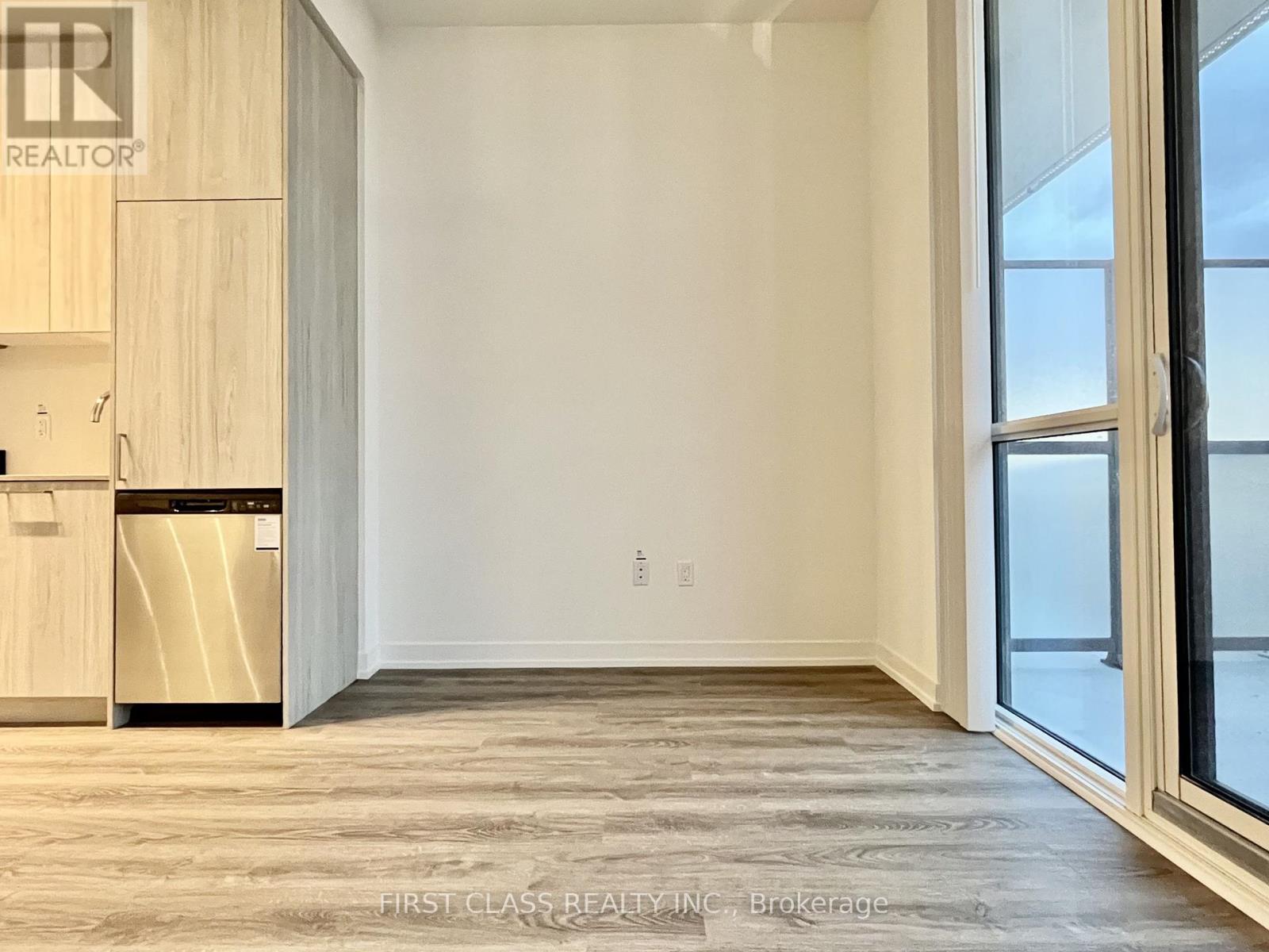 615 - 195 Commerce Street, Vaughan, Ontario  L4K 0P9 - Photo 10 - N12705242