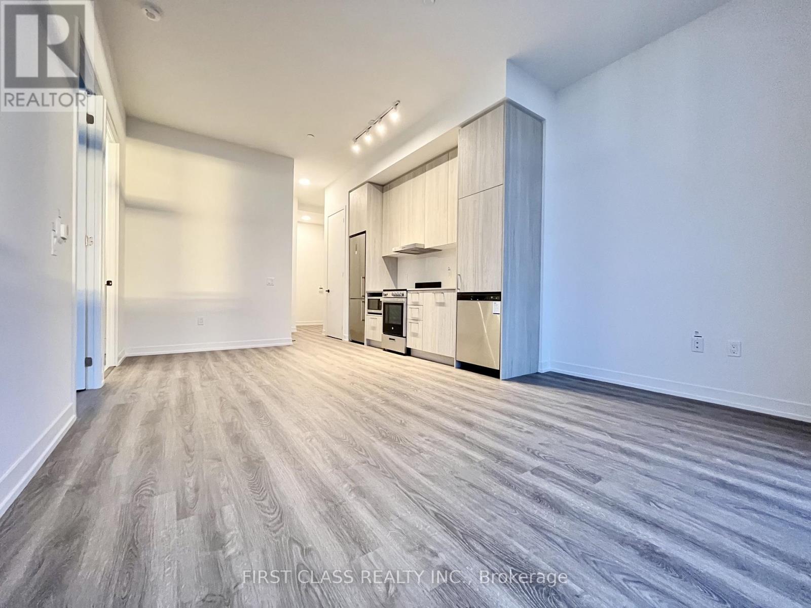 615 - 195 Commerce Street, Vaughan, Ontario  L4K 0P9 - Photo 7 - N12705242