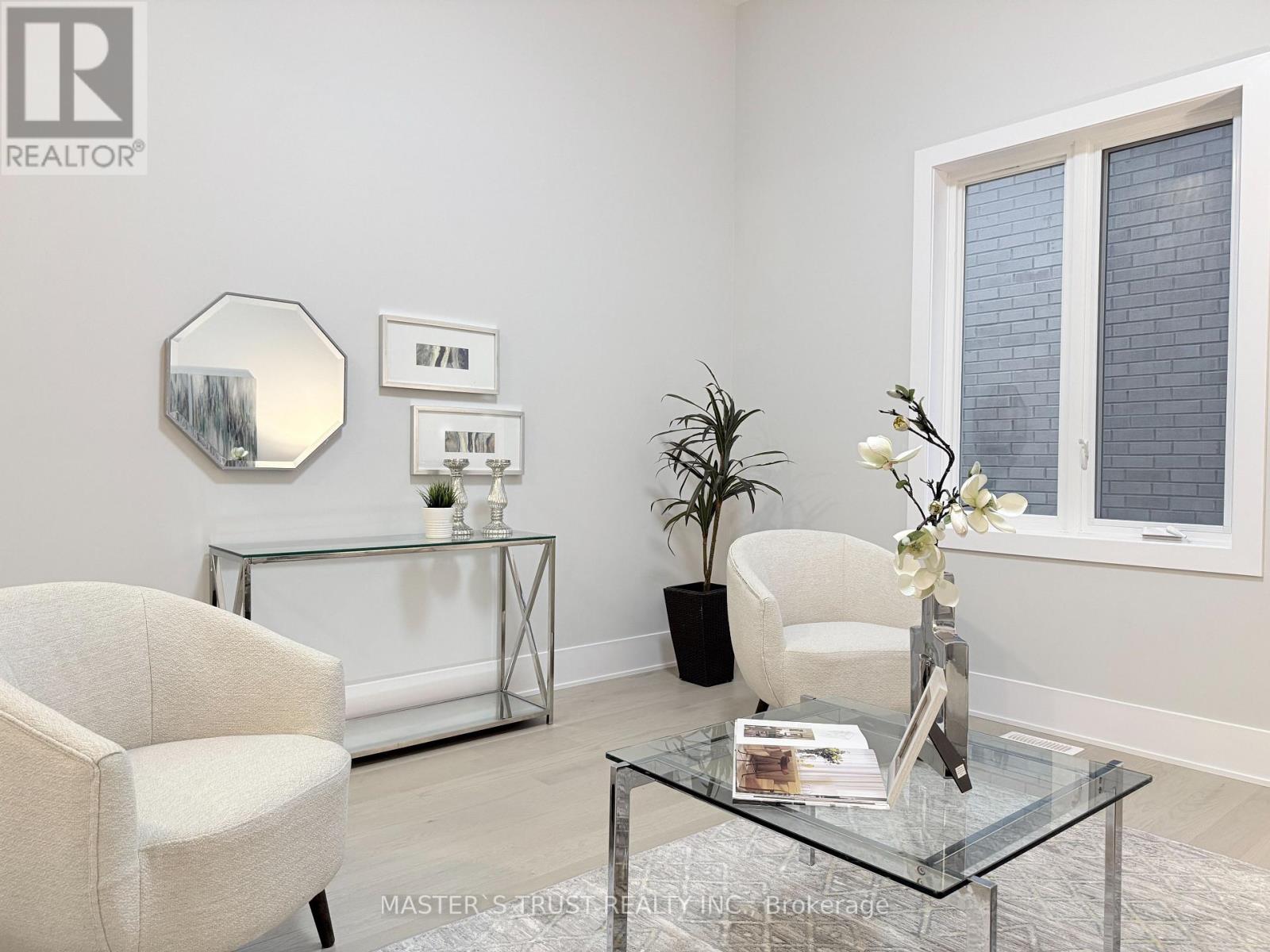 35 Meizhou Avenue, Markham, Ontario  L6C 3M8 - Photo 8 - N12705258