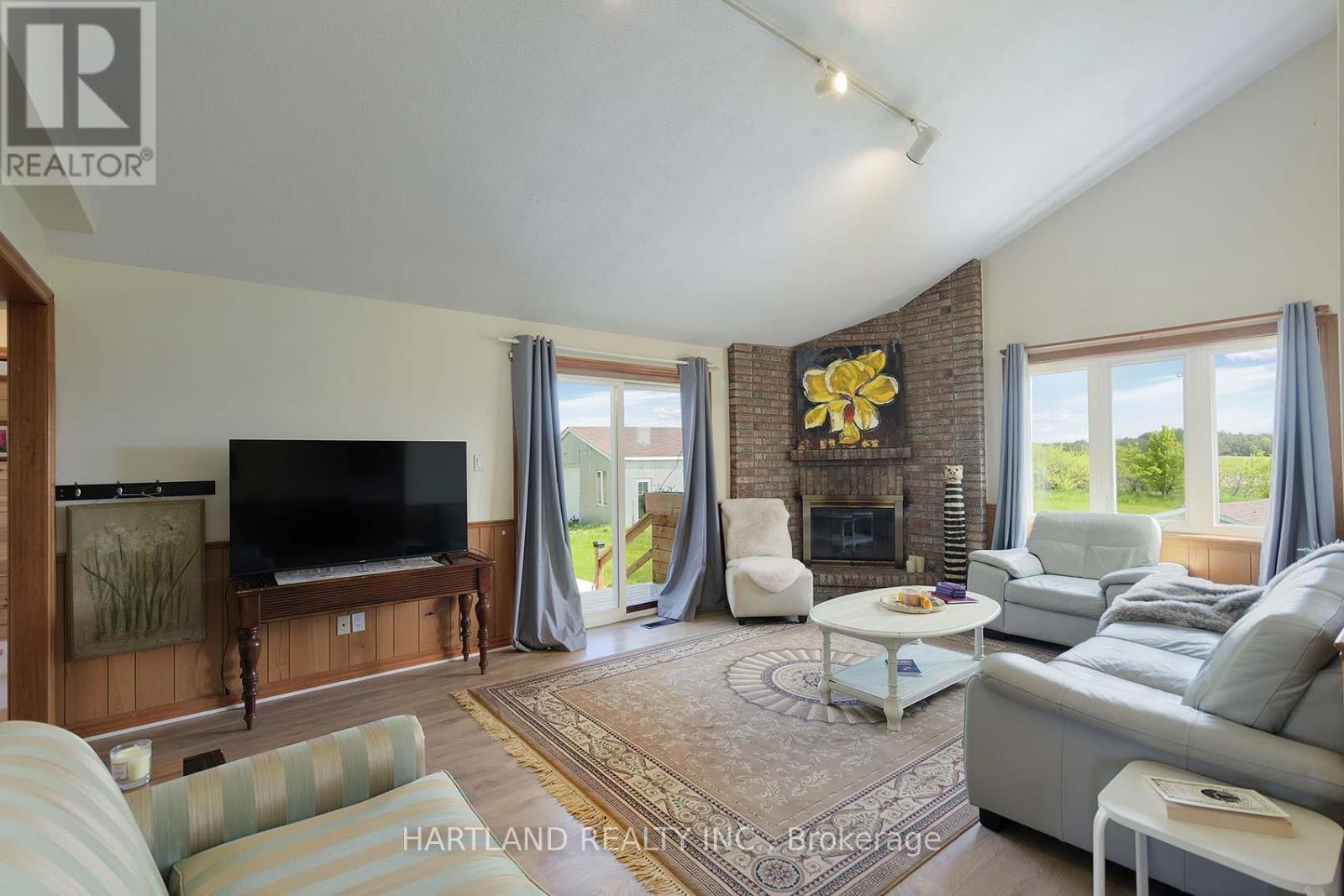 5125 Concession 4 Road E, Uxbridge, Ontario  L0C 1A0 - Photo 8 - N12705260