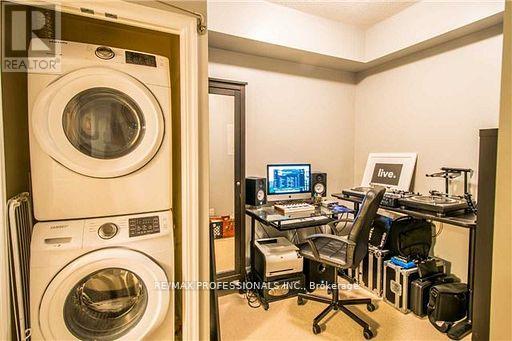 704 - 225 Webb Drive, Mississauga, Ontario  L5B 4P2 - Photo 16 - W12705216