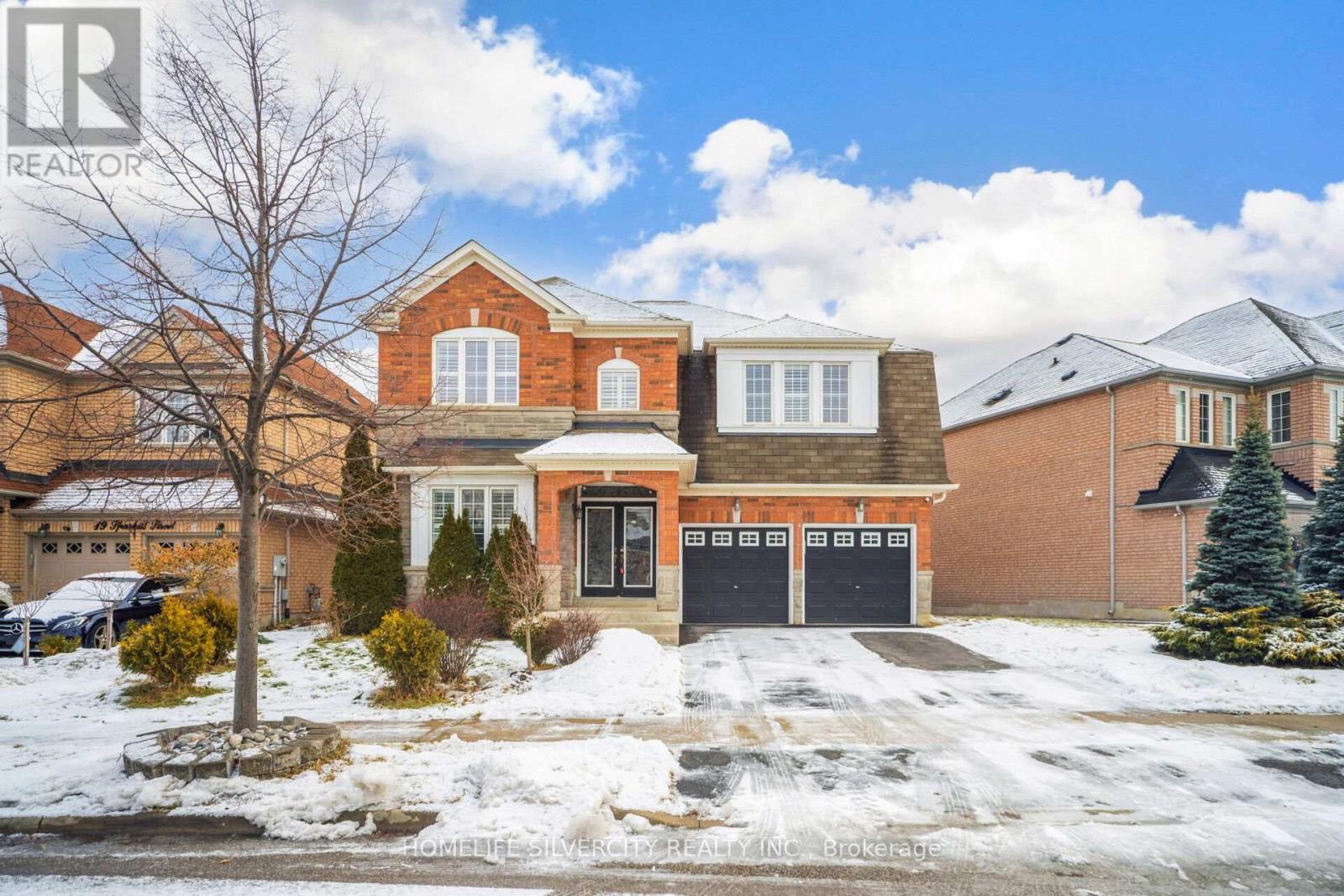 17 SPARHILL STREET, Brampton, Ontario