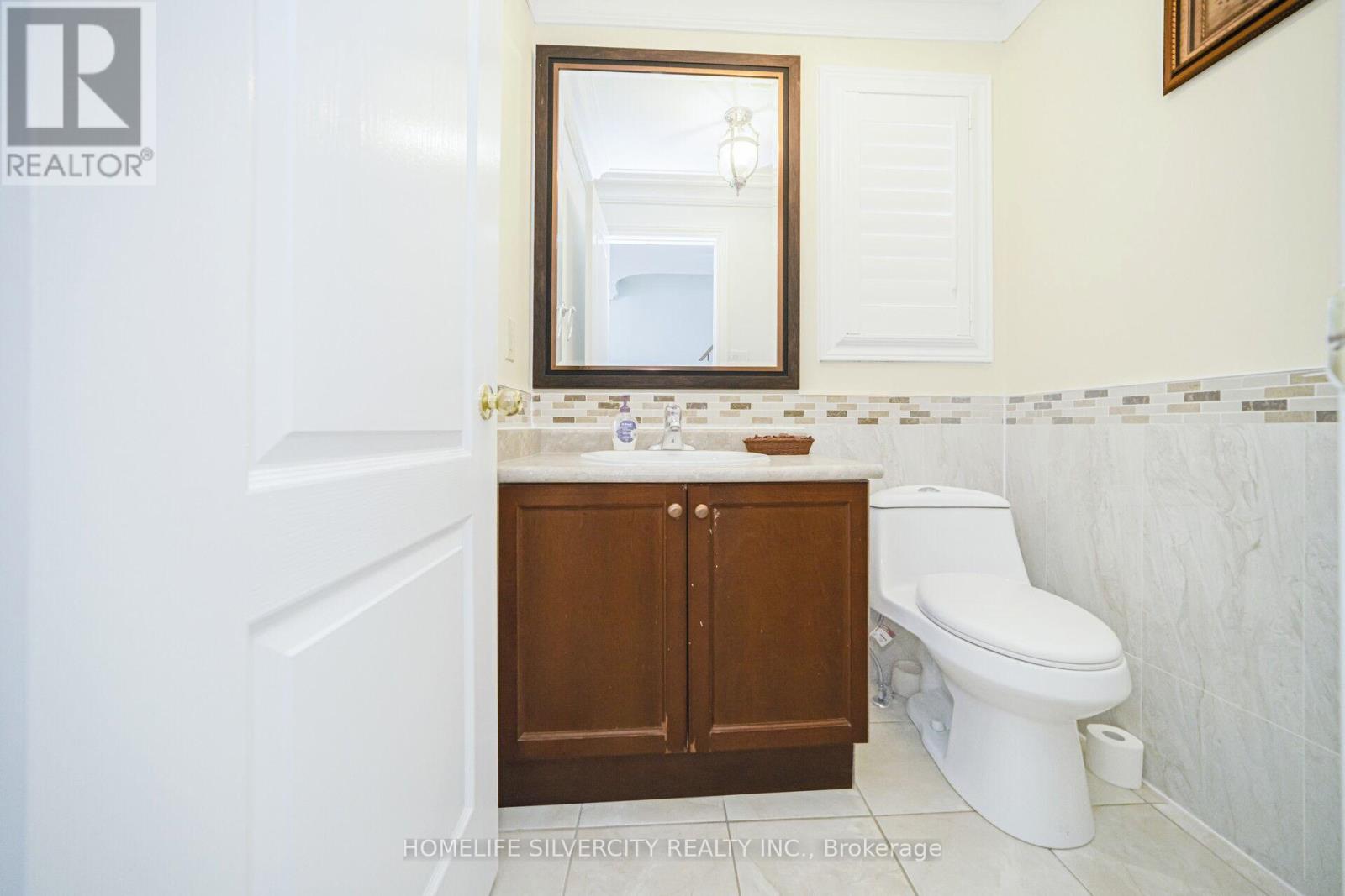 17 Sparhill Street, Brampton, Ontario  L6R 0P2 - Photo 10 - W12705218