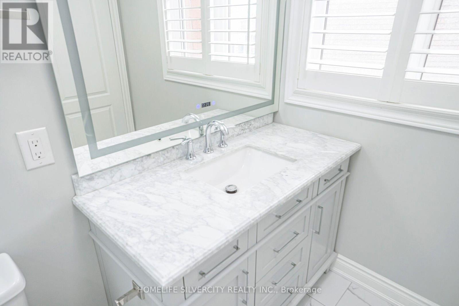 17 Sparhill Street, Brampton, Ontario  L6R 0P2 - Photo 47 - W12705218