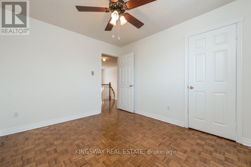 5607 Shillington Drive W, Mississauga, Ontario  L5R 3N4 - Photo 31 - W12705220