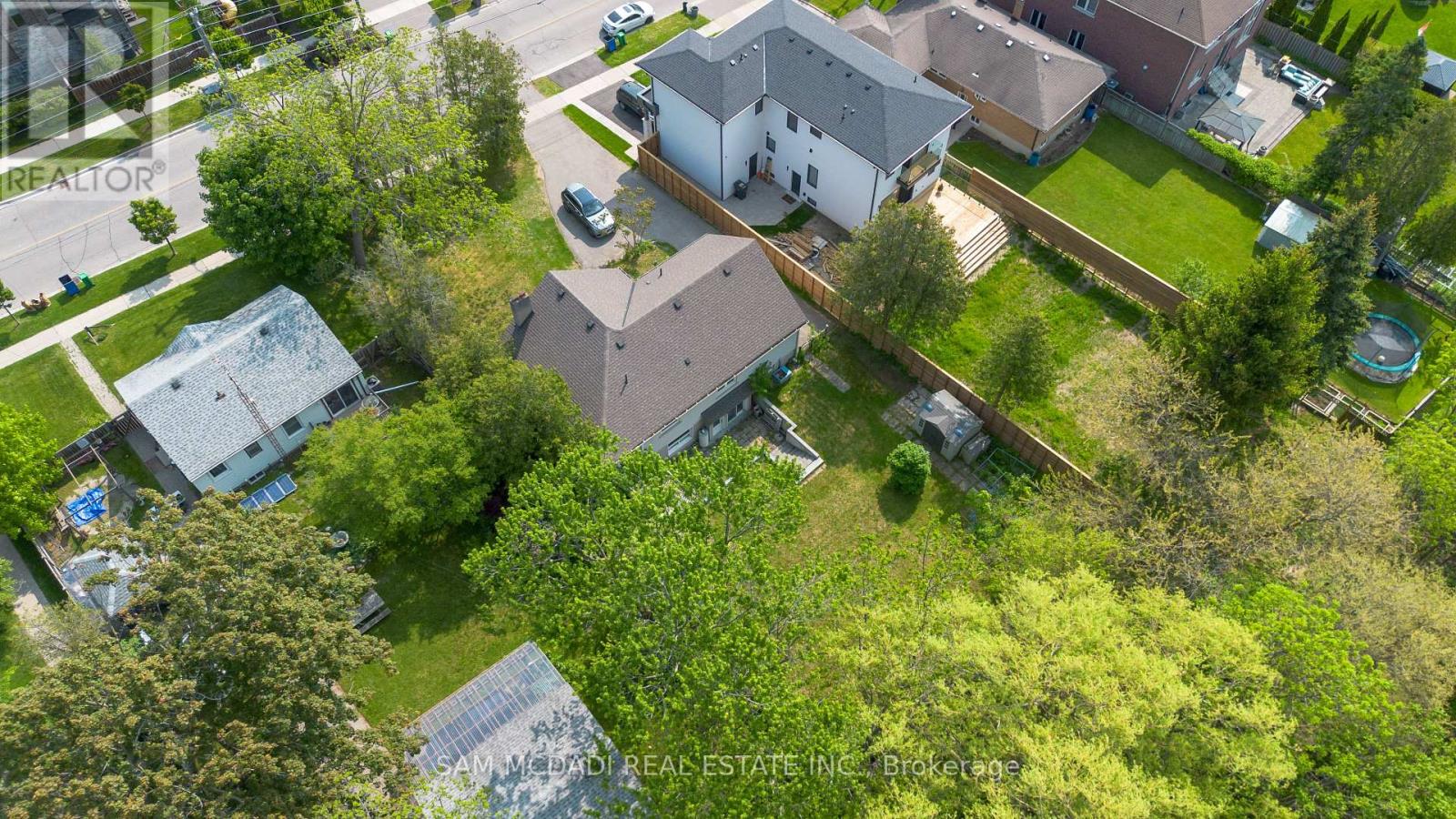 1228 Haig Boulevard, Mississauga, Ontario  L5E 2M7 - Photo 18 - W12705226