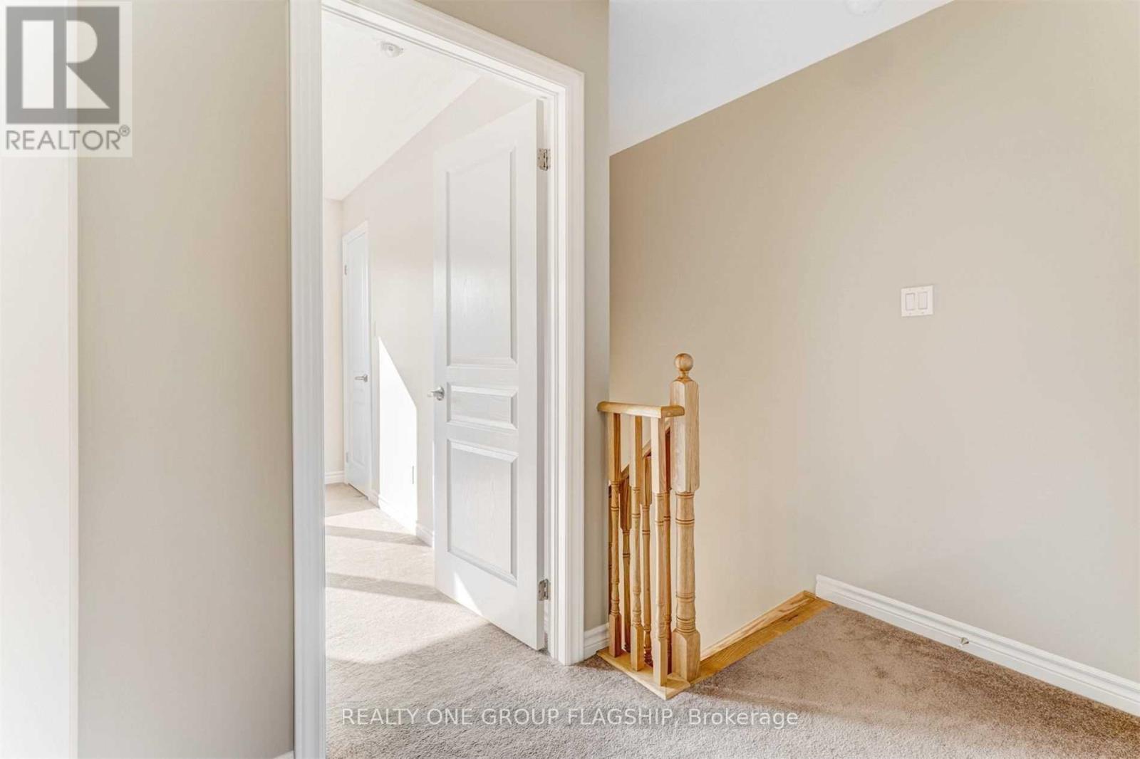 51 Aspen Hills Road, Brampton, Ontario  L6Y 6E4 - Photo 8 - W12705236