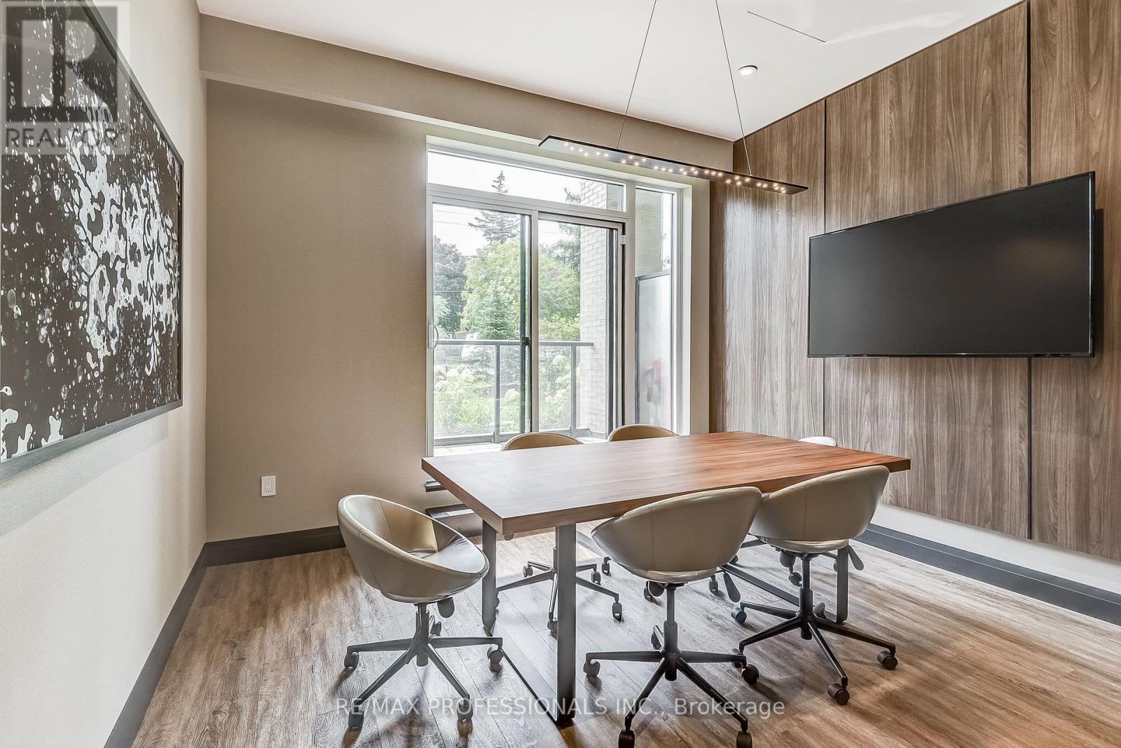 223 - 293 The Kingsway, Toronto, Ontario  M9A 0E8 - Photo 35 - W12705250