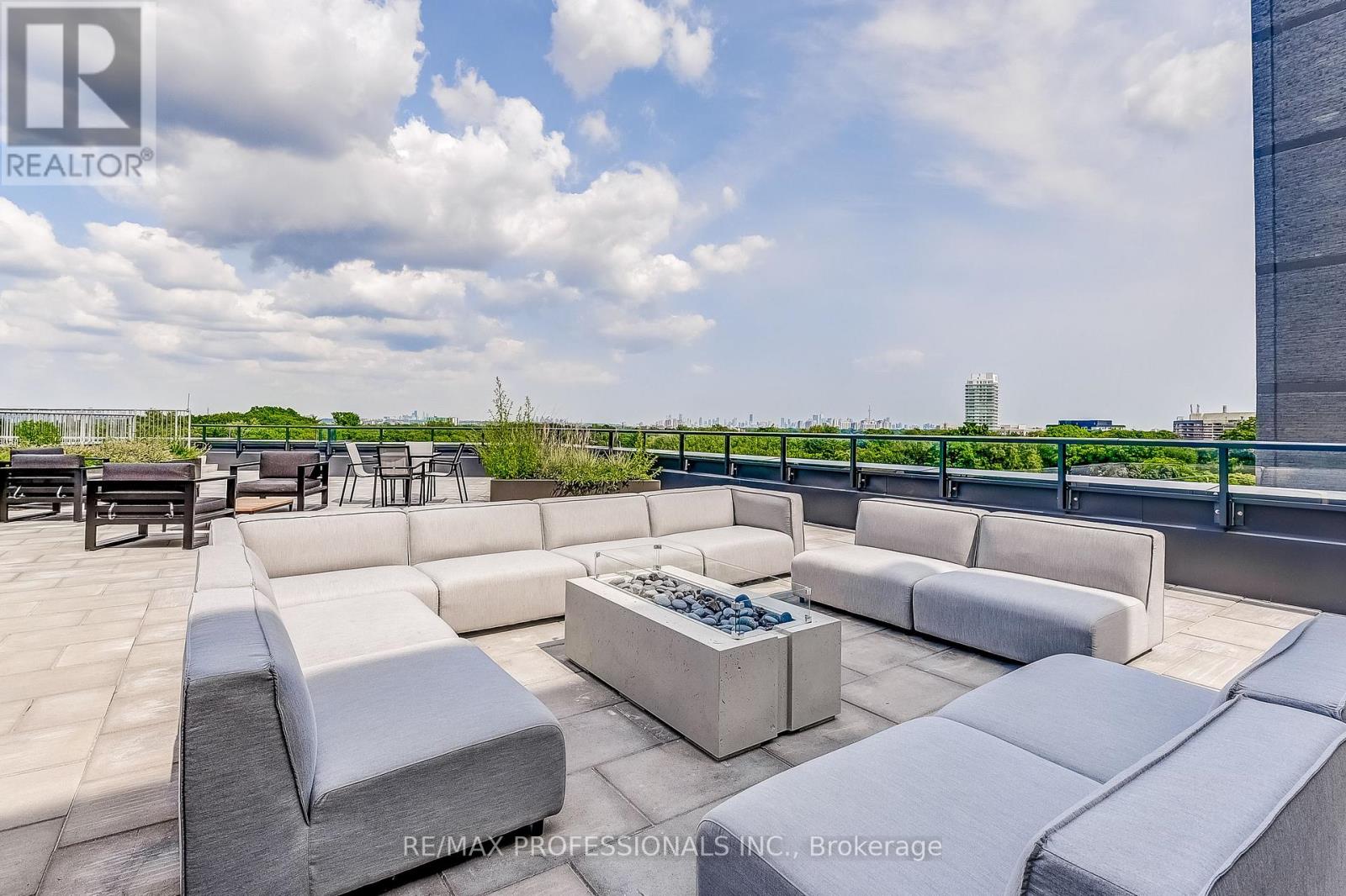 223 - 293 The Kingsway, Toronto, Ontario  M9A 0E8 - Photo 42 - W12705250