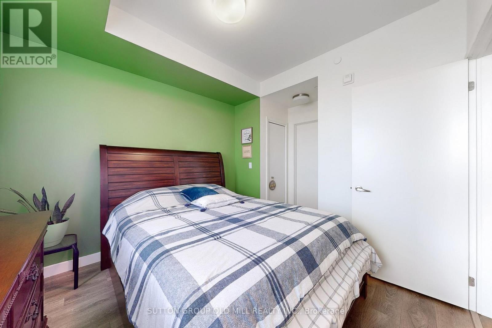 214 - 210 Sabina Drive, Oakville, Ontario  L6H 0W6 - Photo 20 - W12705254