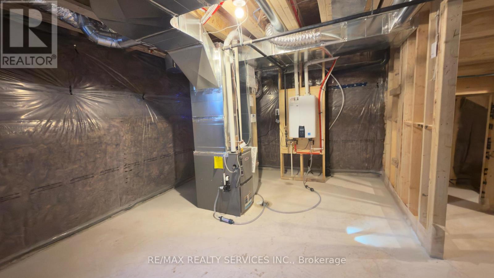 41 Yellow Rail Crescent, Brampton, Ontario  L7A 5L9 - Photo 37 - W12705276