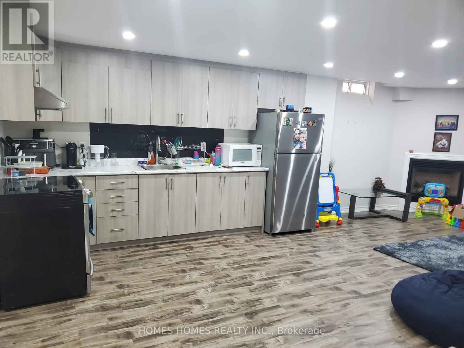 36 Frustac Trail, Caledon, Ontario  L7E 2B6 - Photo 45 - W12705288