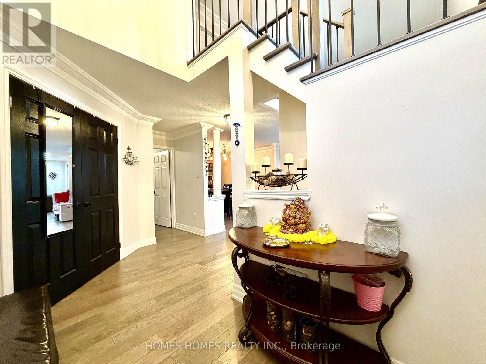 36 Frustac Trail, Caledon, Ontario  L7E 2B6 - Photo 7 - W12705288