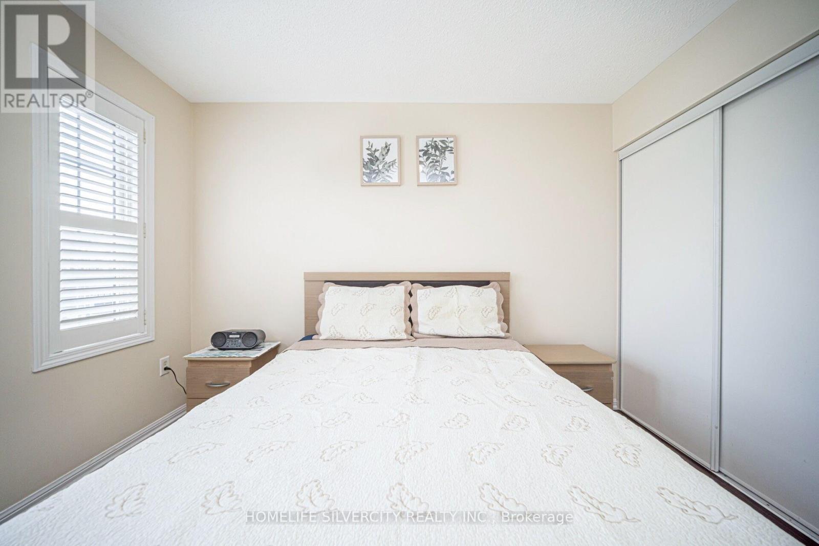 119 Herdwick Street, Brampton, Ontario  L6S 0A5 - Photo 22 - W12705298