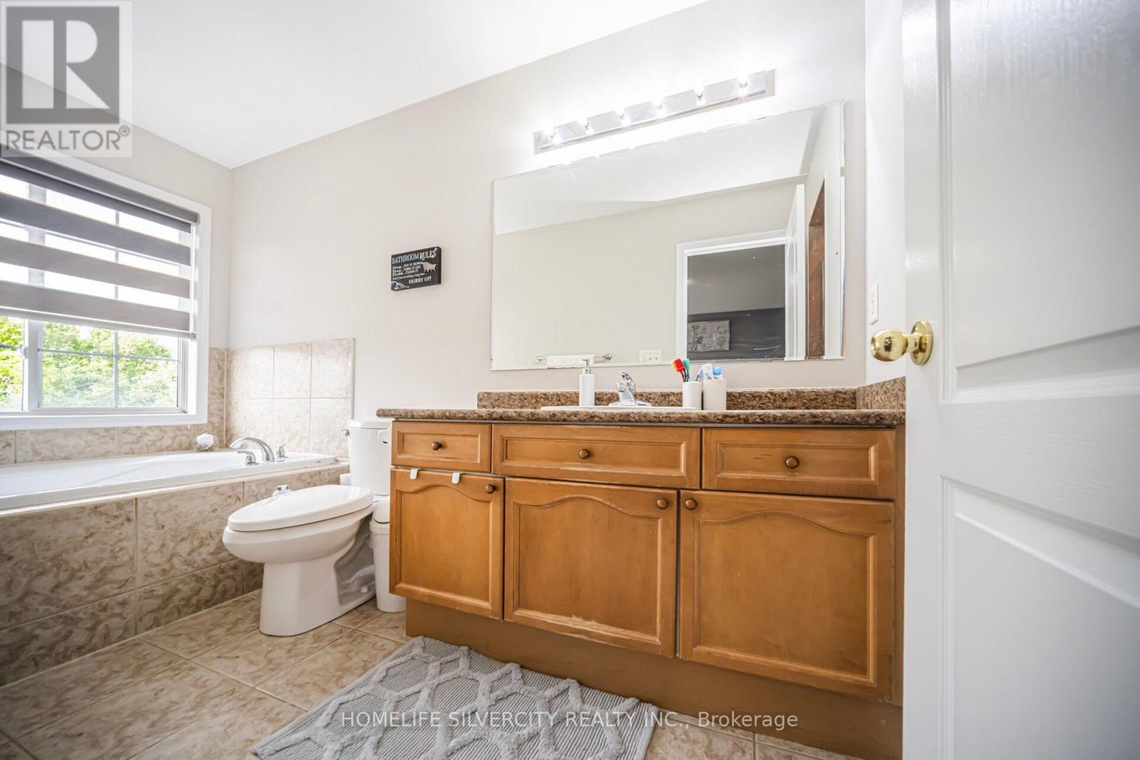 119 Herdwick Street, Brampton, Ontario  L6S 0A5 - Photo 33 - W12705298