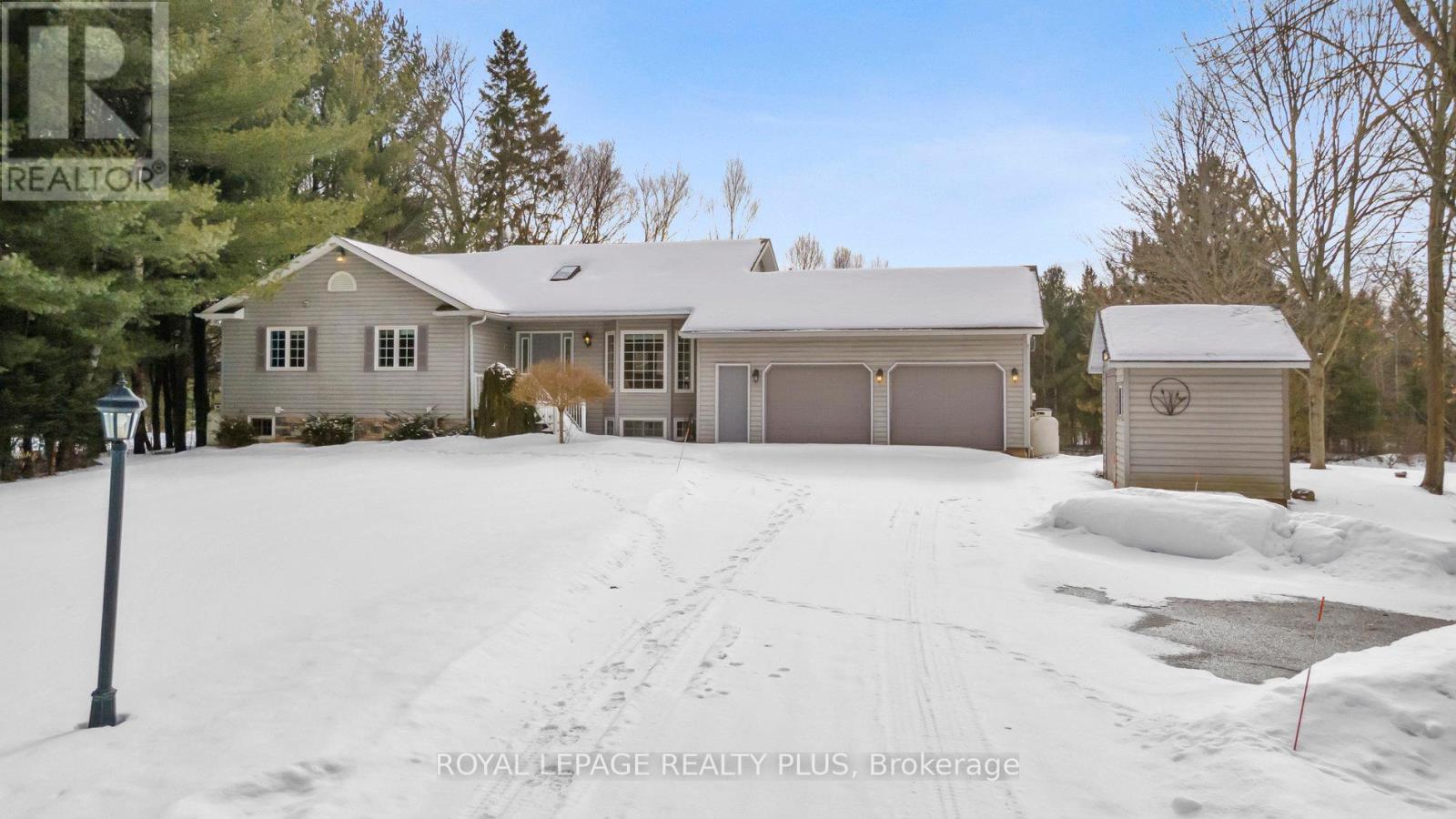 16 Black Bear Drive, Kawartha Lakes, Ontario  K0M 1N0 - Photo 48 - X12705266