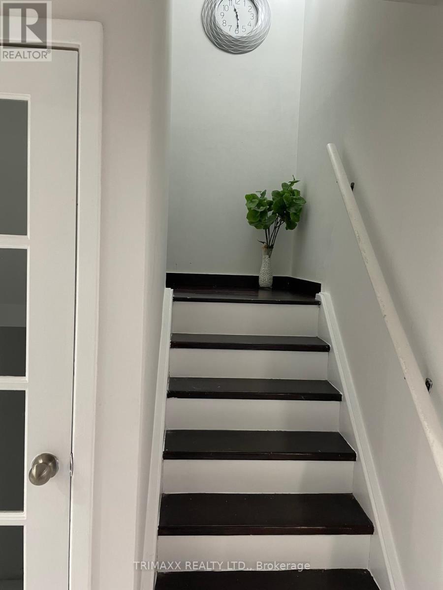 1086 Canfield Crescent, Woodstock, Ontario  N4S 8P3 - Photo 17 - X12705300