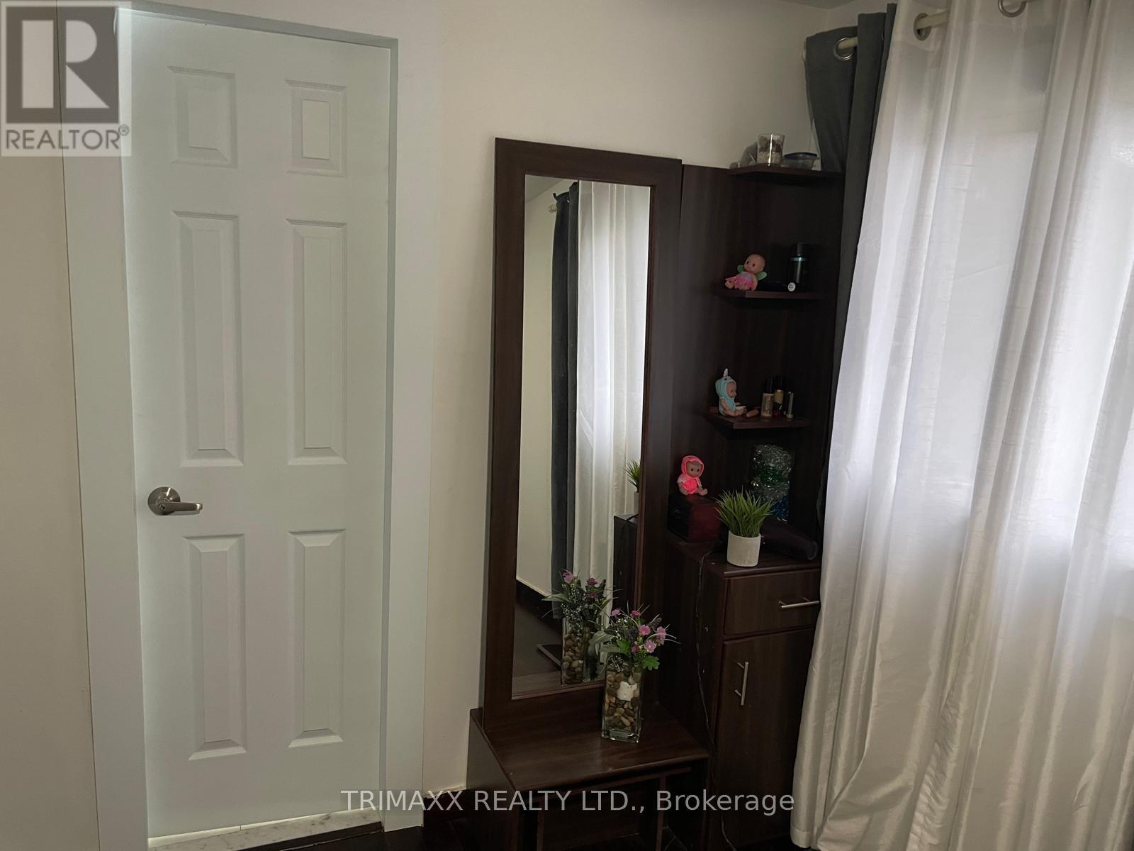 1086 Canfield Crescent, Woodstock, Ontario  N4S 8P3 - Photo 19 - X12705300