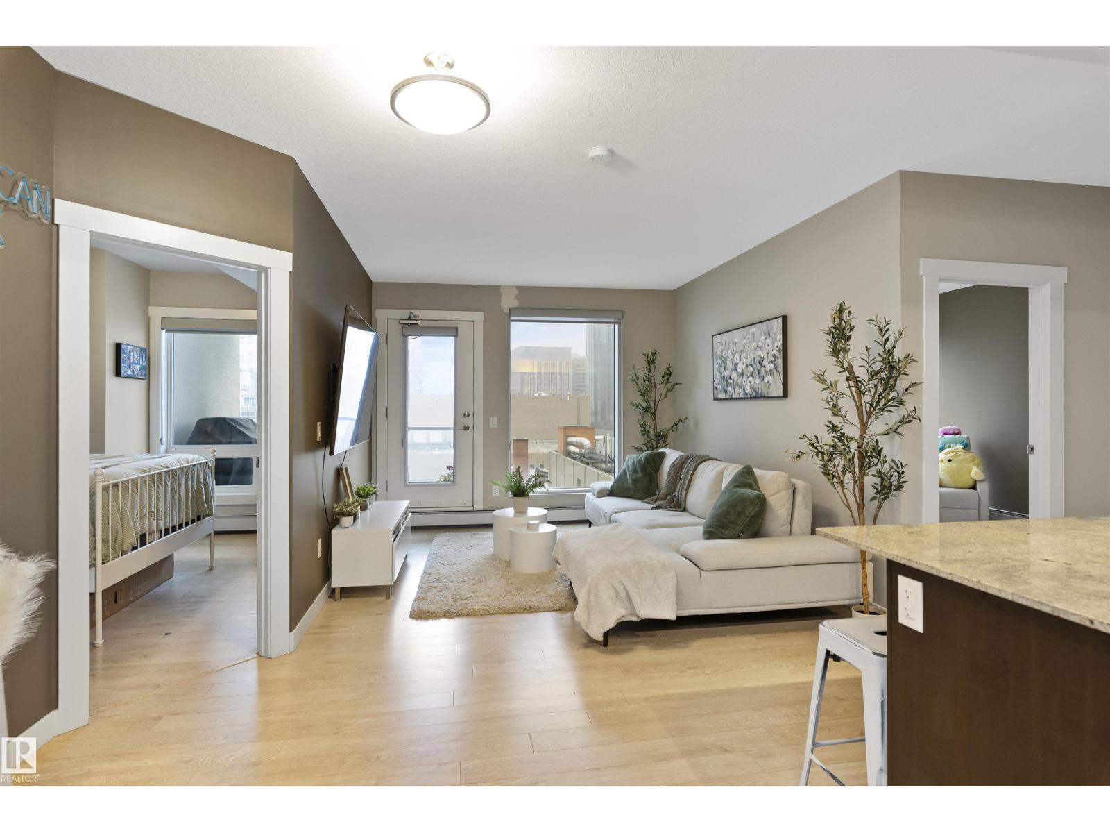 #905 10226 104 St Nw, Edmonton, Alberta  T5J 1B8 - Photo 11 - E4470333