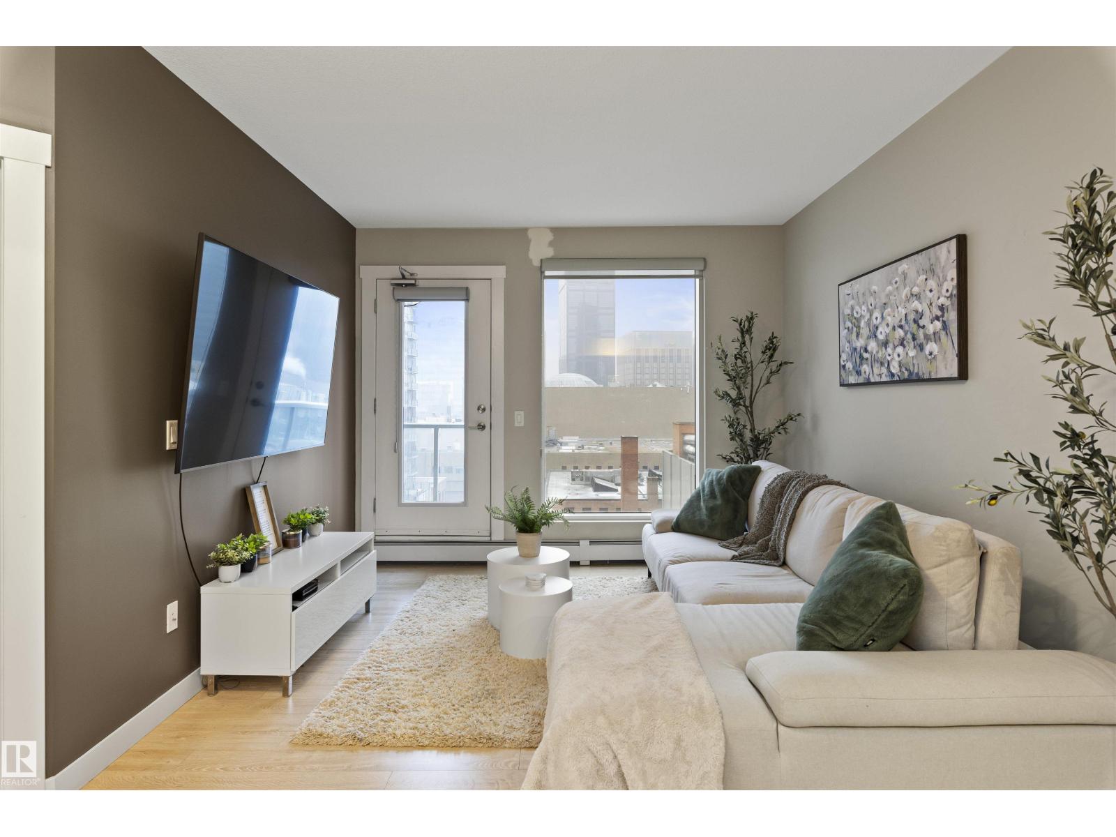 #905 10226 104 St Nw, Edmonton, Alberta  T5J 1B8 - Photo 12 - E4470333