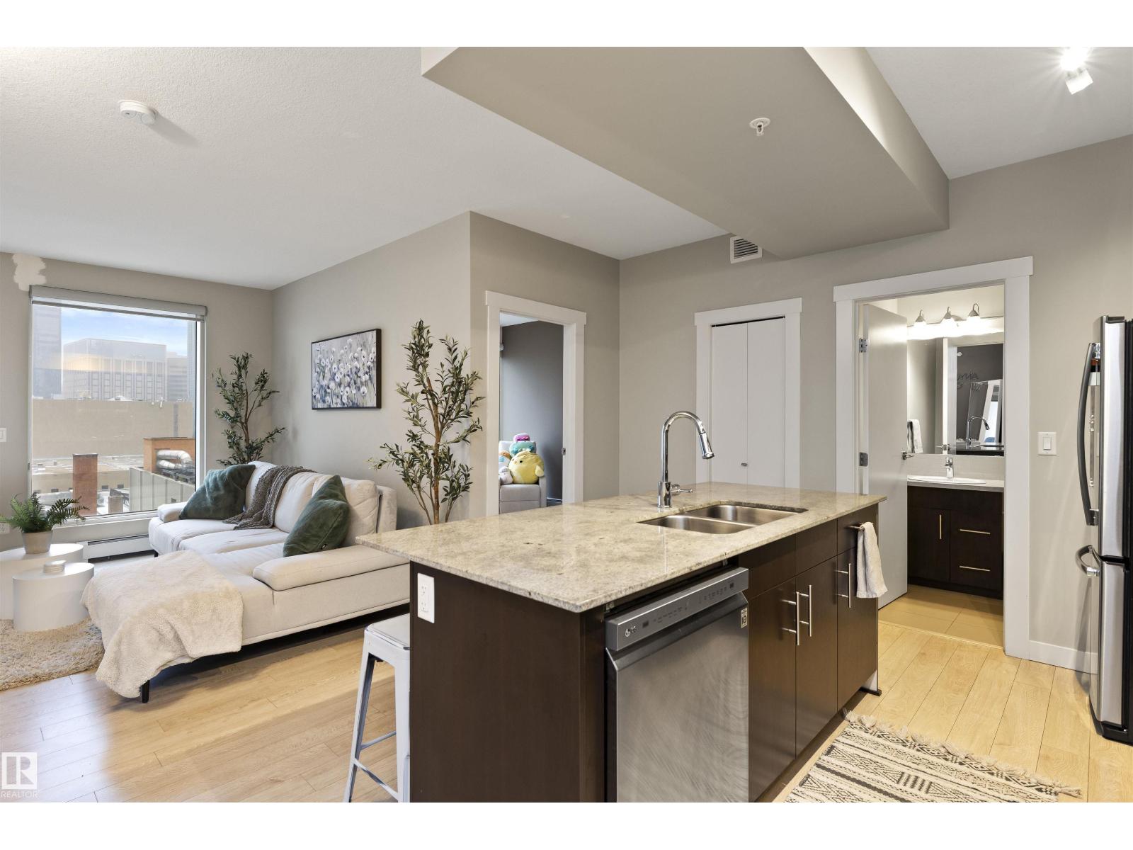 #905 10226 104 St Nw, Edmonton, Alberta  T5J 1B8 - Photo 9 - E4470333