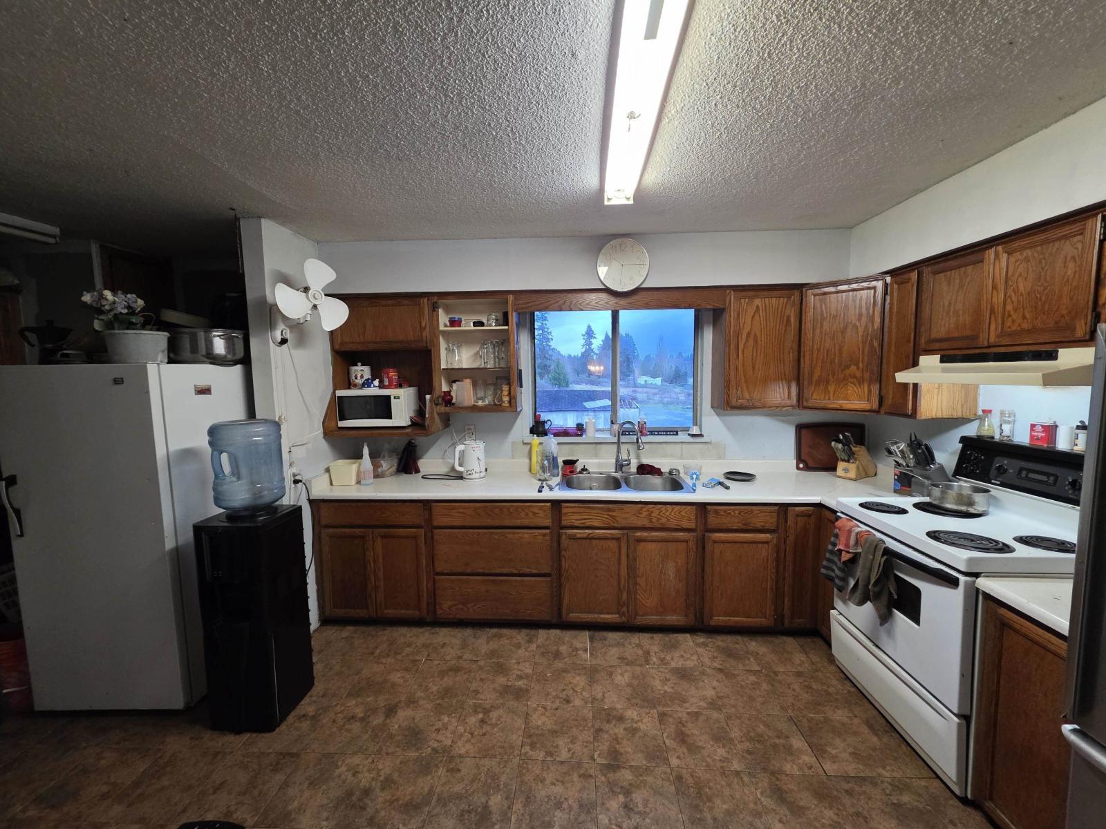 9072 187th Street, Surrey, British Columbia  V4N 3N4 - Photo 5 - C8074452