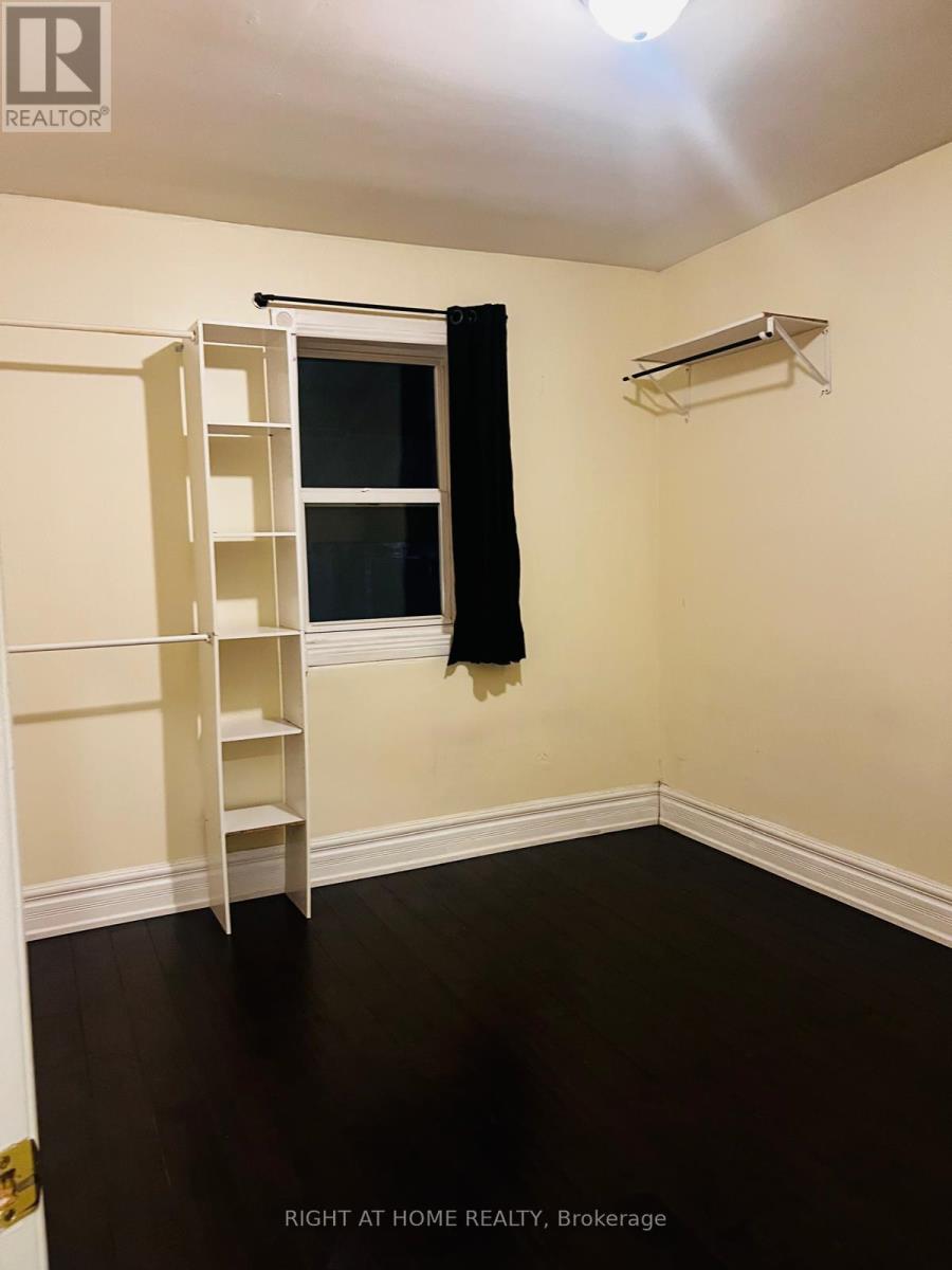 6 Melody Road, Toronto, Ontario  M9M 1C7 - Photo 10 - W12689940