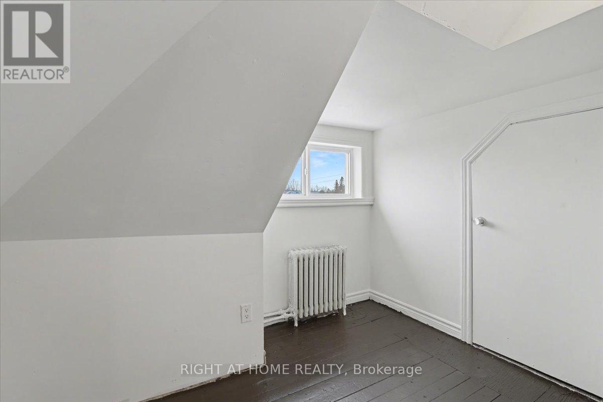 157 Lindsay Street S, Kawartha Lakes, Ontario  K9V 1T7 - Photo 28 - X12705332