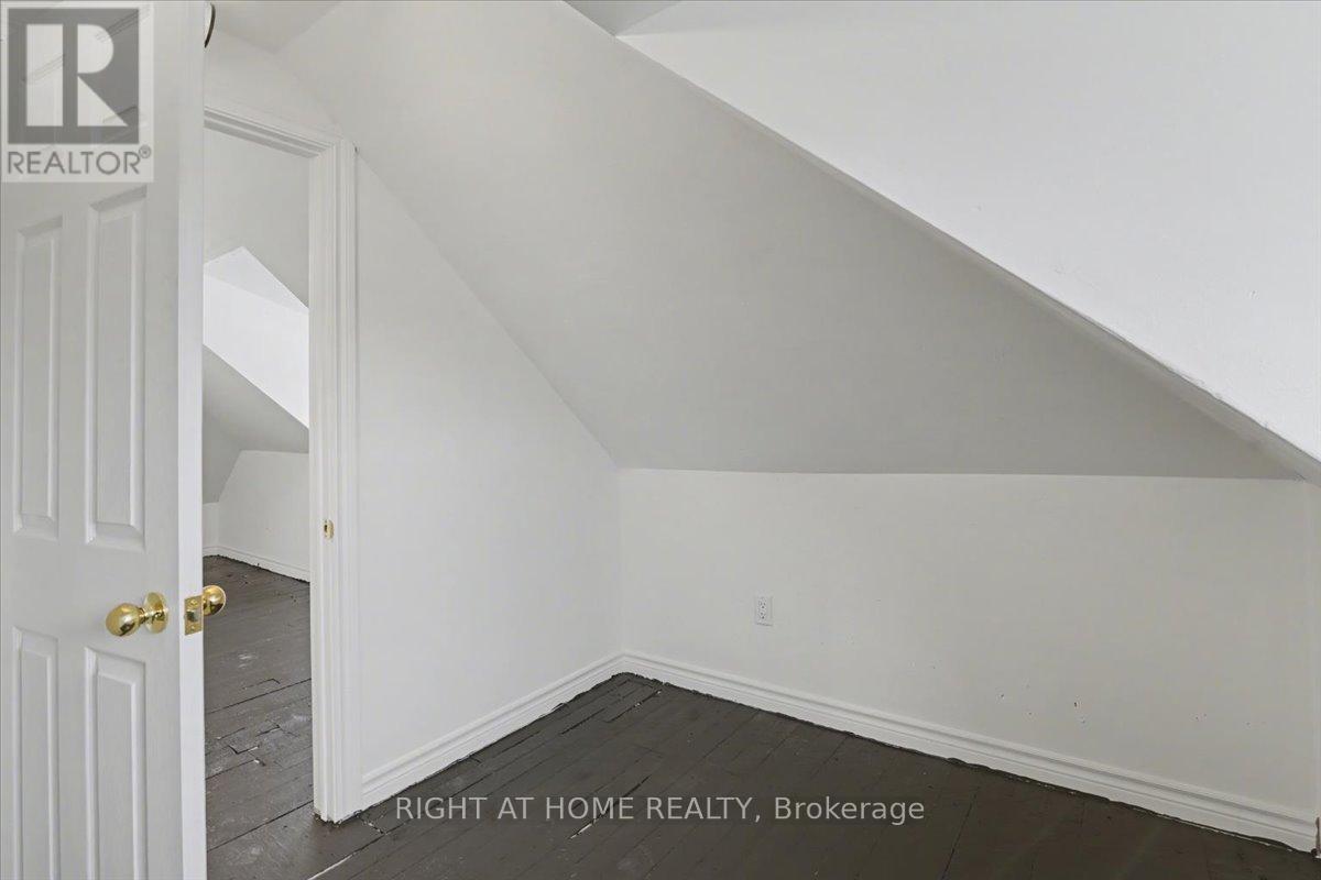 157 Lindsay Street S, Kawartha Lakes, Ontario  K9V 1T7 - Photo 29 - X12705332