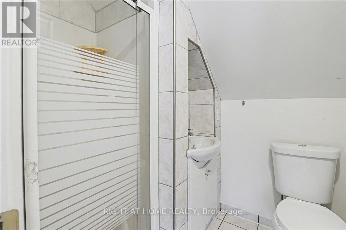 157 Lindsay Street S, Kawartha Lakes, Ontario  K9V 1T7 - Photo 27 - X12705334