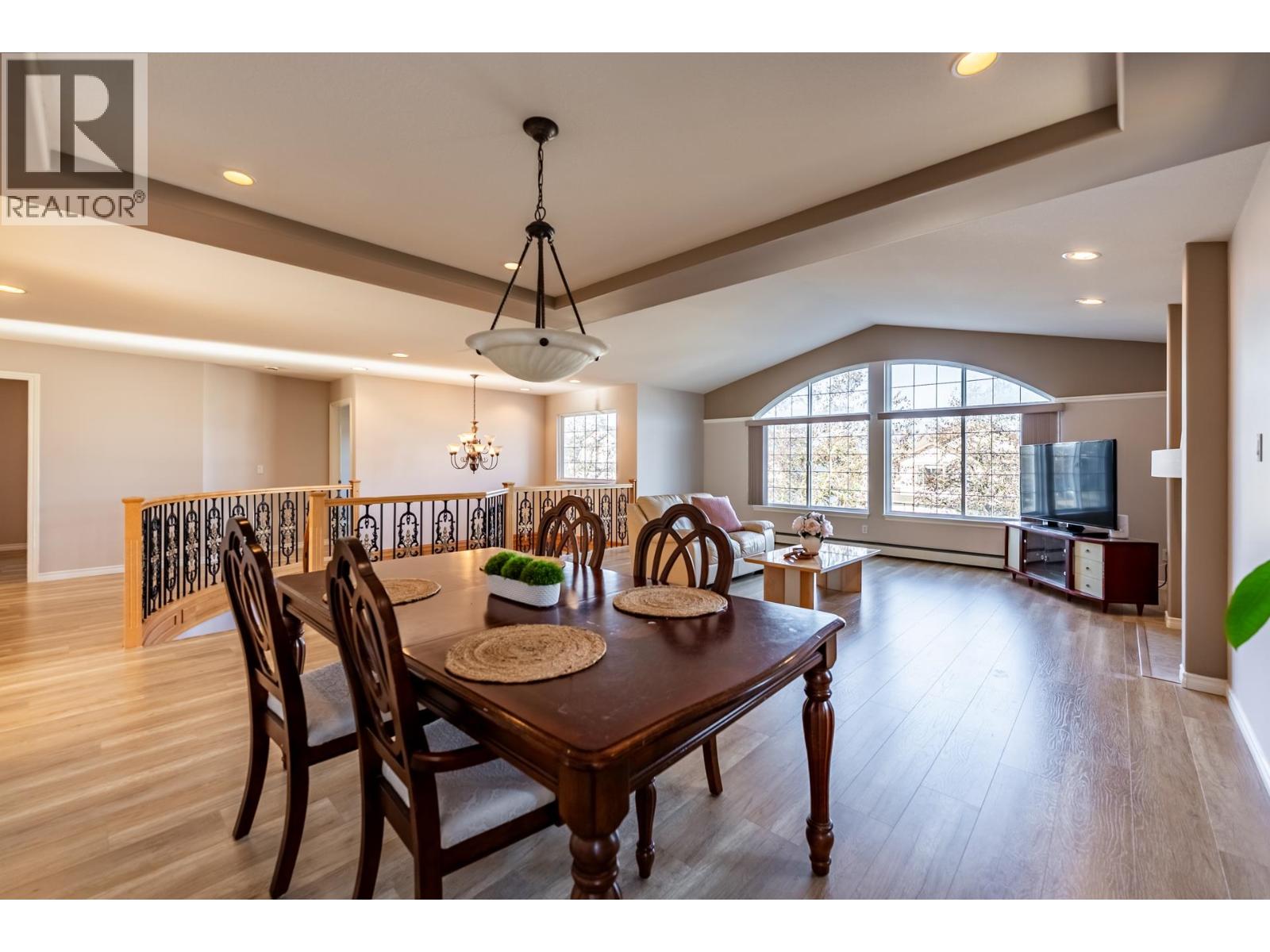 22084 Isaac Crescent, Maple Ridge, British Columbia  V2X 0W1 - Photo 12 - R3080256