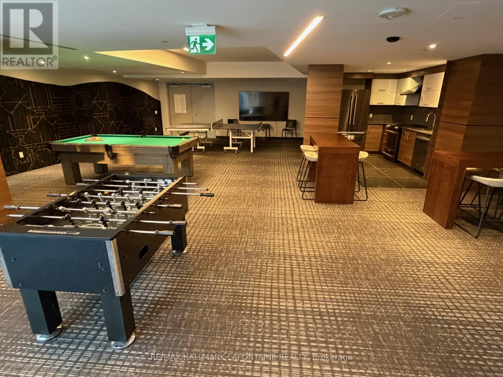 806 - 805 Carling Avenue, Ottawa, Ontario  K1S 5W9 - Photo 15 - X12705350