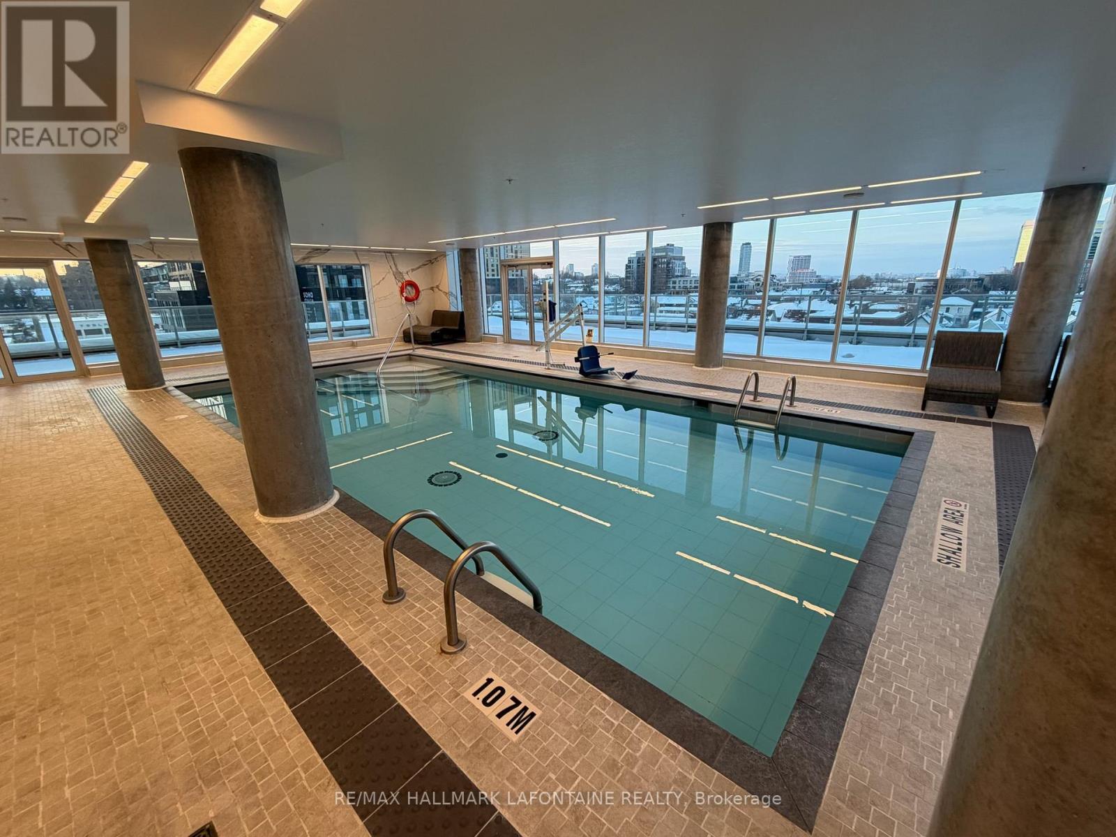 806 - 805 Carling Avenue, Ottawa, Ontario  K1S 5W9 - Photo 17 - X12705350