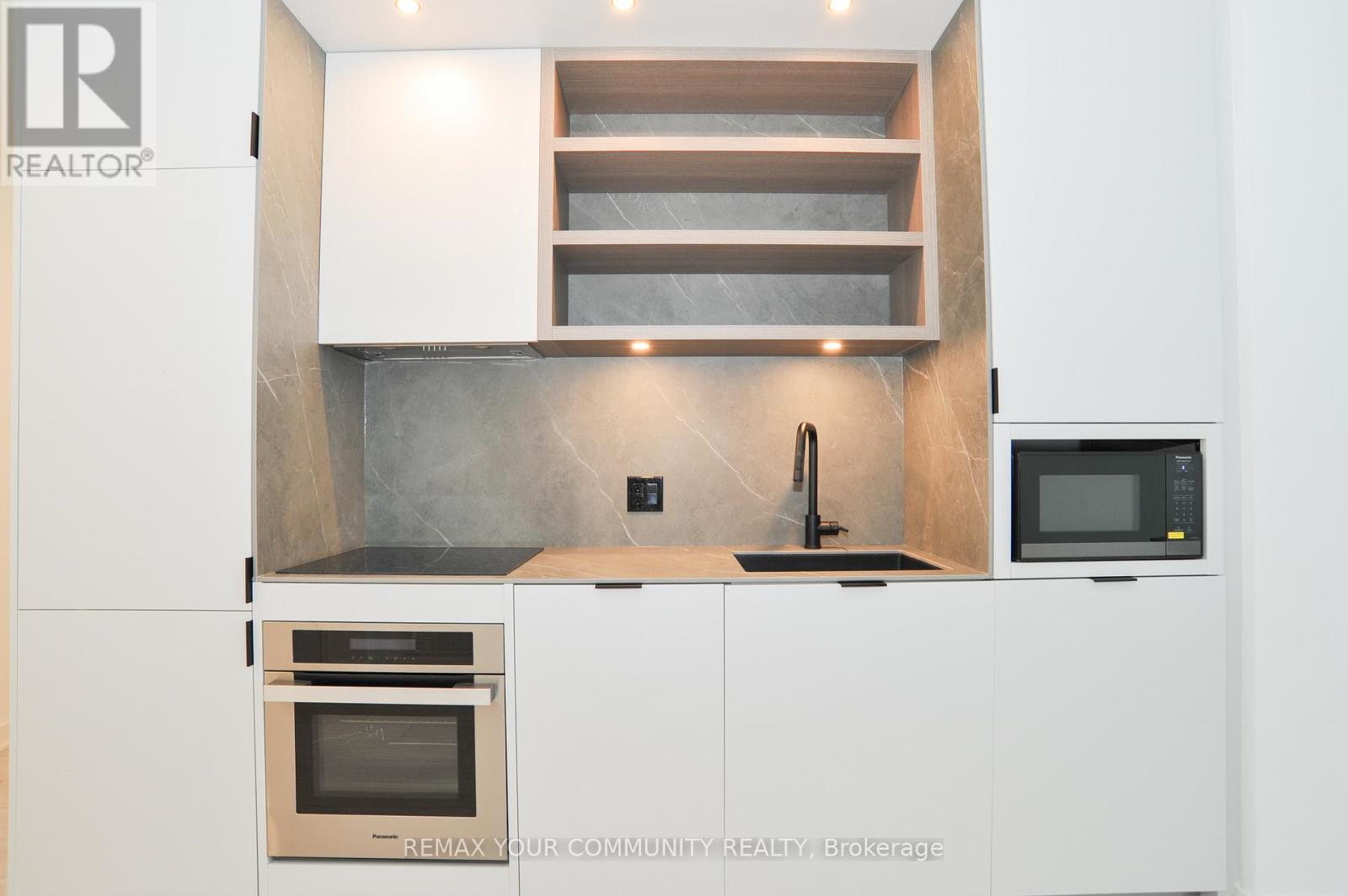 4906 - 55 Charles Street E, Toronto, Ontario  M4Y 0J1 - Photo 6 - C12703052