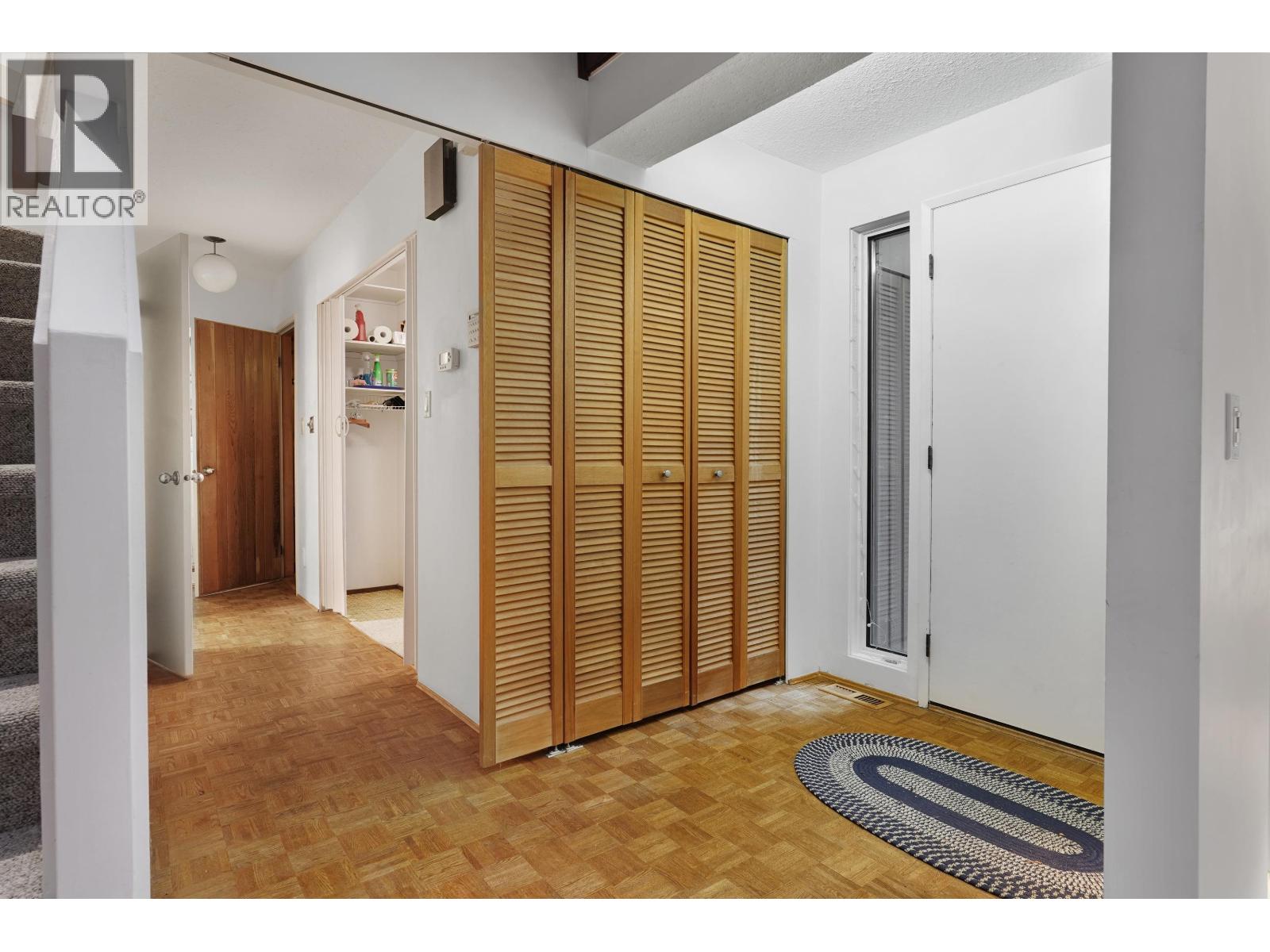 976 Prospect Avenue, North Vancouver, British Columbia  V7R 2M4 - Photo 8 - R3080397