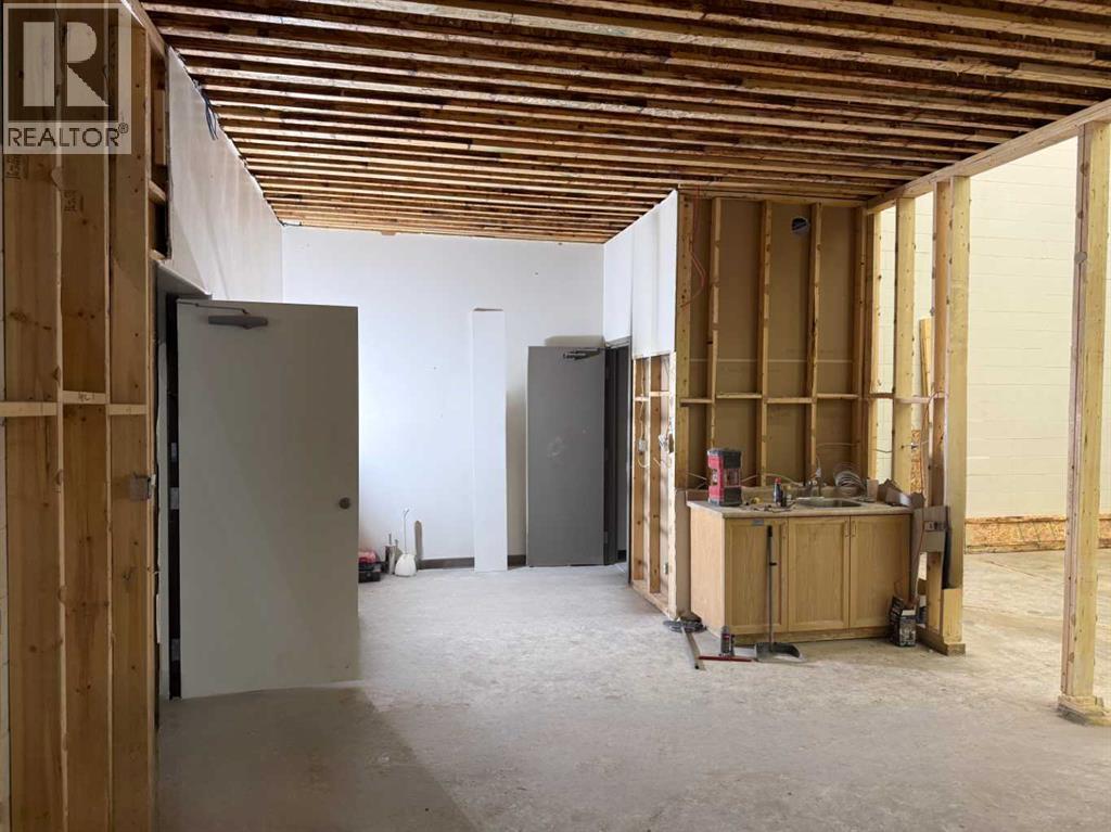 B, 11402 100 Street, Grande Prairie, Alberta  T8V 2N5 - Photo 11 - A2187382