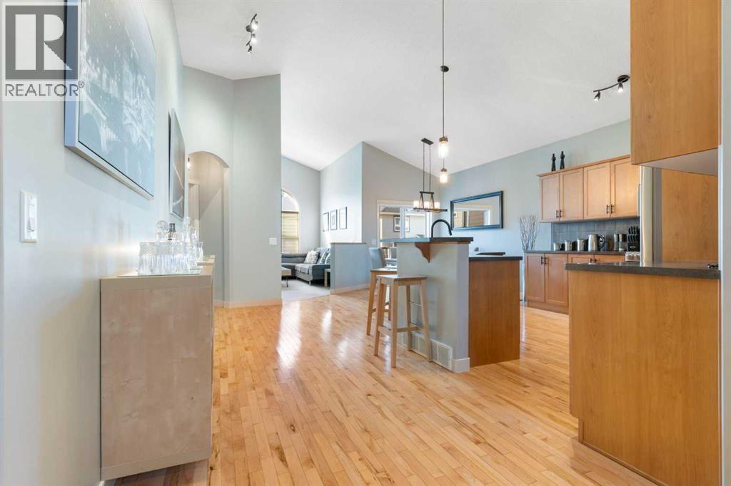 264 Windermere Drive, Chestermere, Alberta  T1X 1T6 - Photo 4 - A2253491