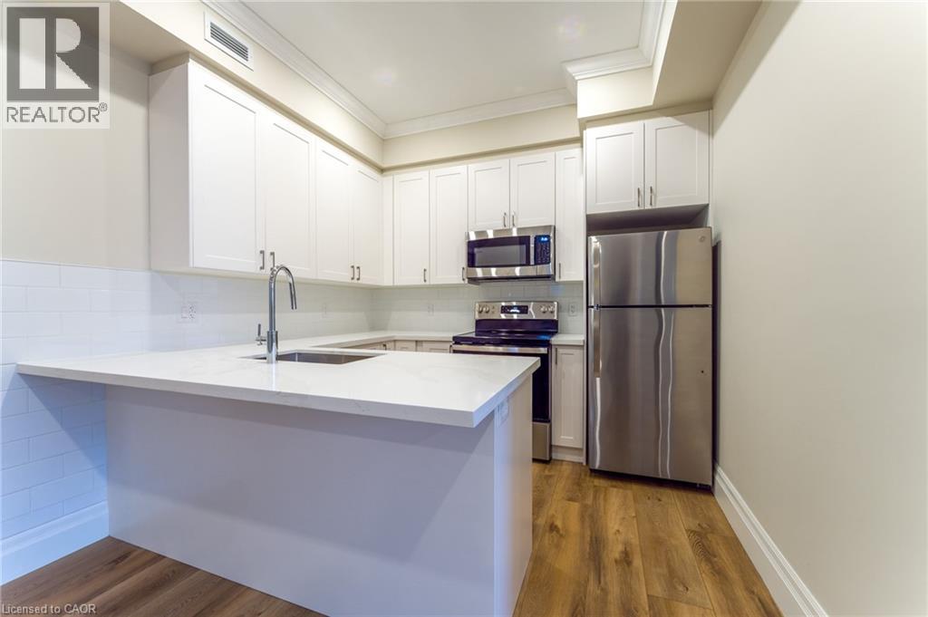 100 Charlton Avenue W Unit# 204, Hamilton, Ontario  L8P 2C3 - Photo 2 - 40794348