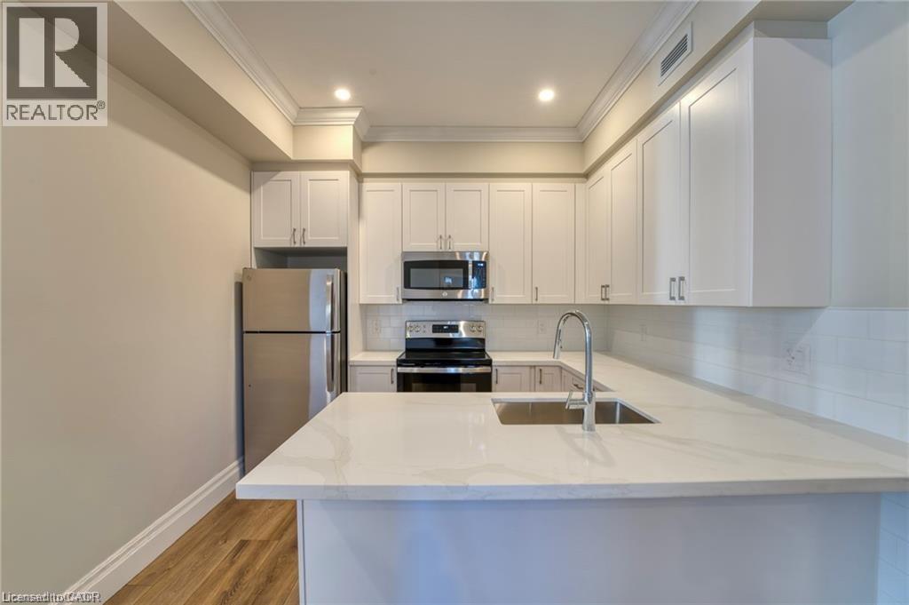 100 Charlton Avenue W Unit# 203, Hamilton, Ontario  L8P 2C3 - Photo 2 - 40794346