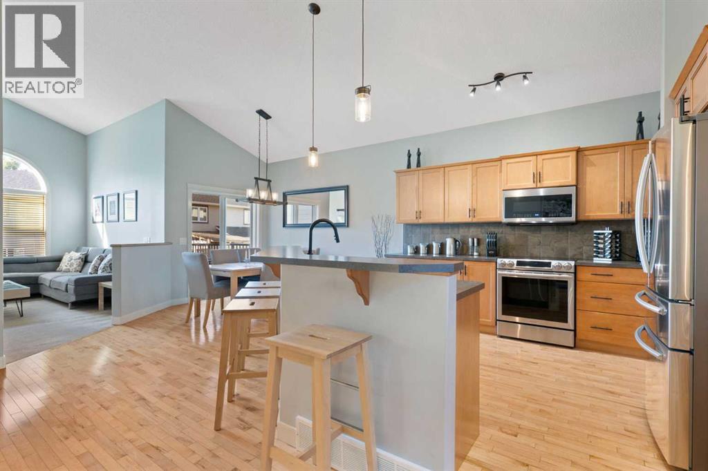 264 Windermere Drive, Chestermere, Alberta  T1X 1T6 - Photo 5 - A2253491