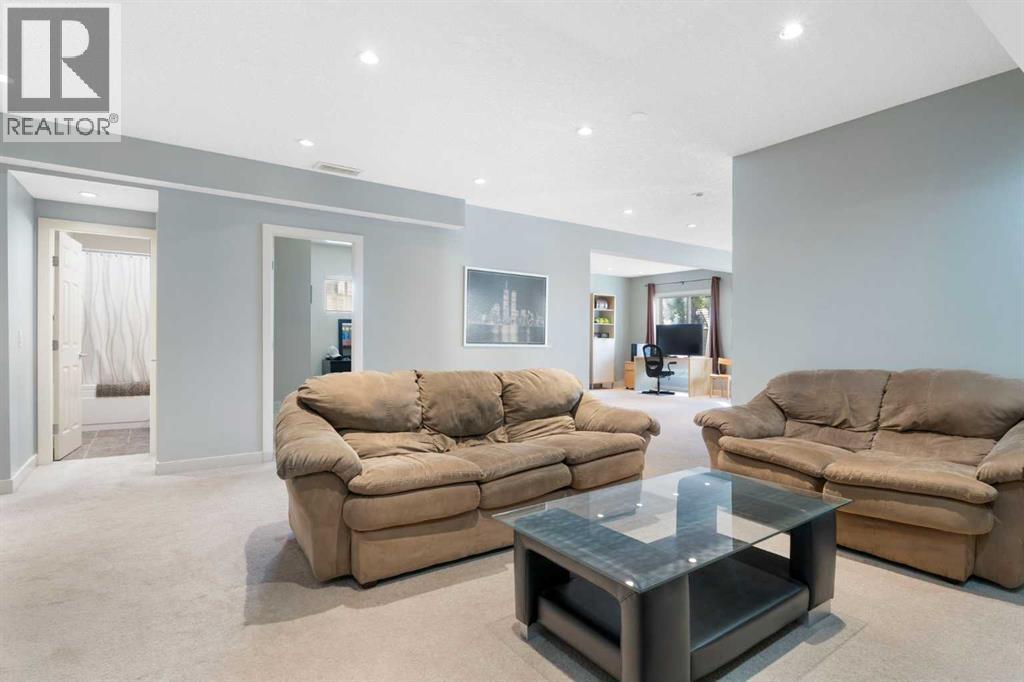 264 Windermere Drive, Chestermere, Alberta  T1X 1T6 - Photo 30 - A2253491