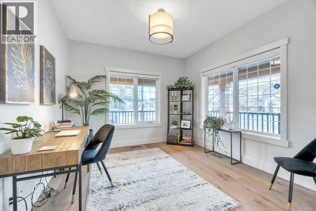 225 Discovery Ridge Way Sw, Calgary, Alberta  T3H 5G2 - Photo 5 - A2278862