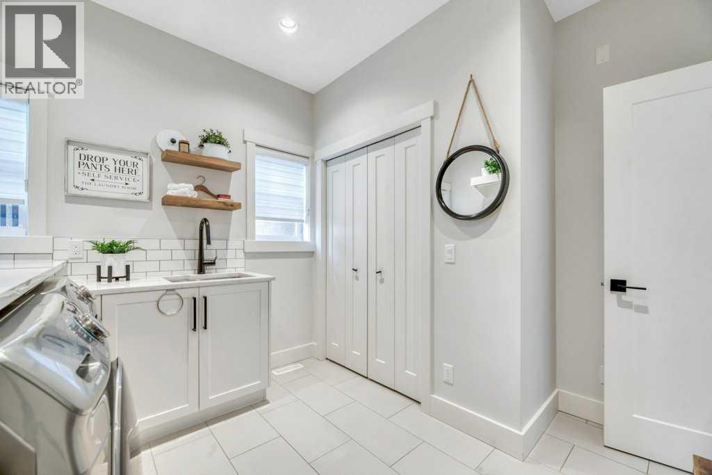 225 Discovery Ridge Way Sw, Calgary, Alberta  T3H 5G2 - Photo 22 - A2278862