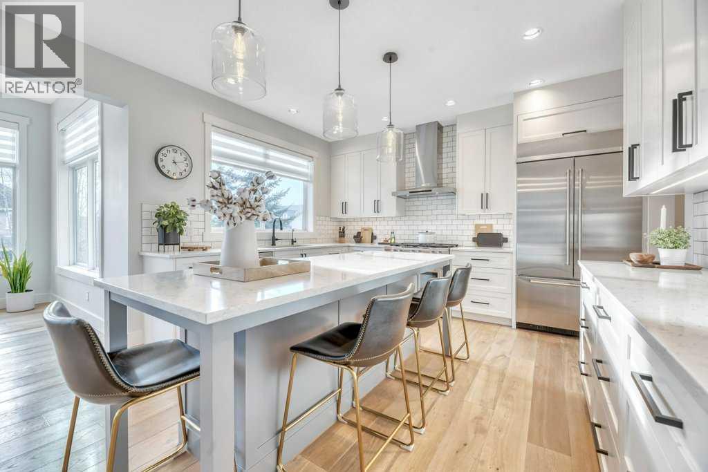 225 Discovery Ridge Way Sw, Calgary, Alberta  T3H 5G2 - Photo 15 - A2278862