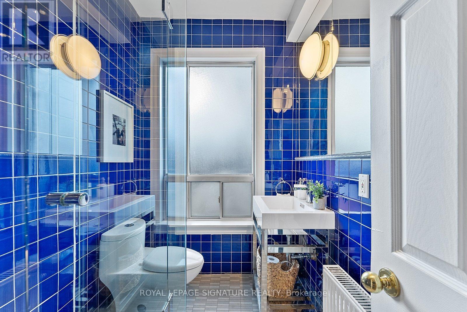 28 Shannon Street, Toronto, Ontario  M6J 2E7 - Photo 25 - C12705340