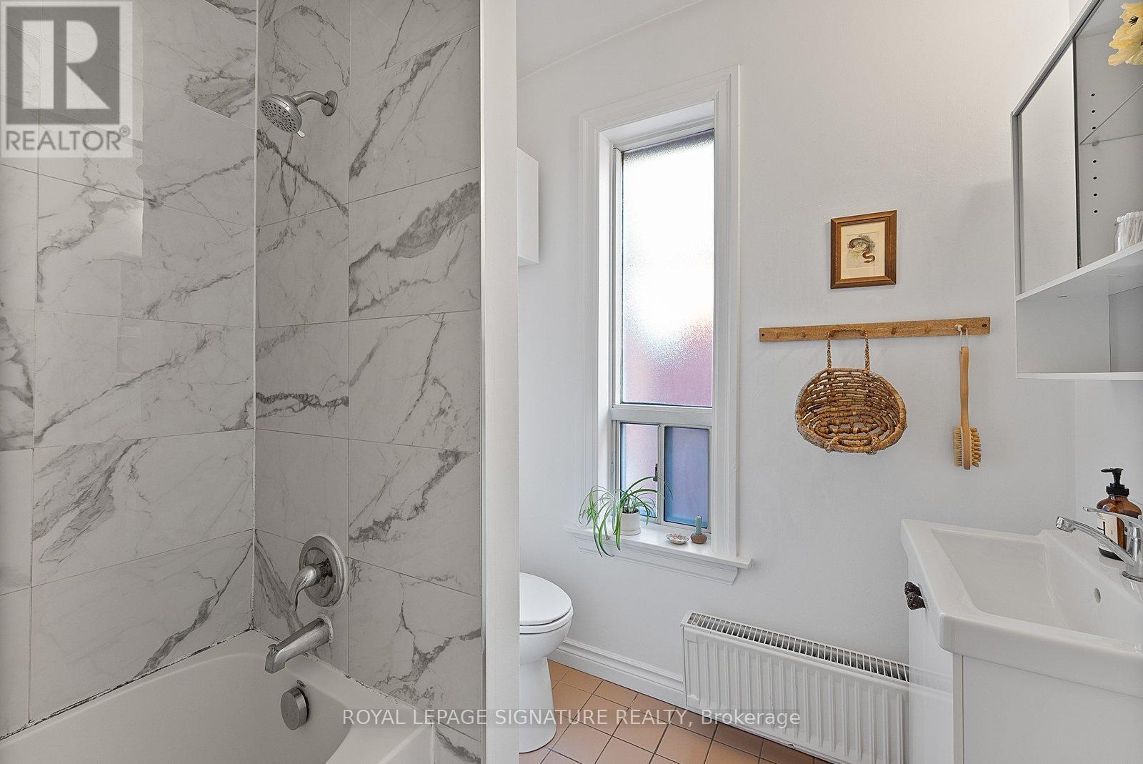 28 Shannon Street, Toronto, Ontario  M6J 2E7 - Photo 39 - C12705340