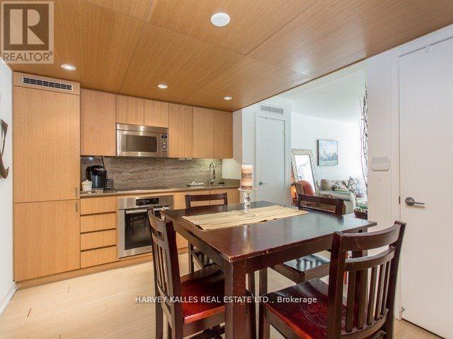 335 - 15 Iceboat Terrace, Toronto, Ontario  M5V 4A5 - Photo 11 - C12705356